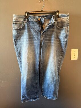 Maurices Light Blue Ankle Crop Jeans
